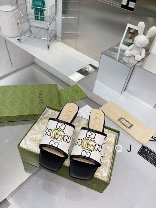 Picture of Gucci Slippers _SKUGuccisz35-39XJ01091981